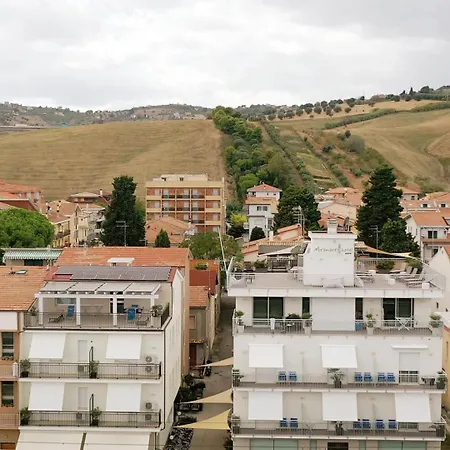 Miramare Dipendenza * Pineto