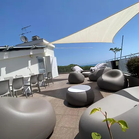 Hotel Miramare Dipendenza Pineto