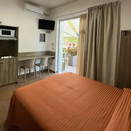 Miramare Dipendenza * Pineto