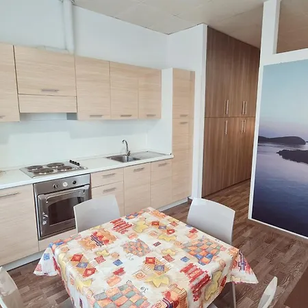 Miramare Dipendenza *