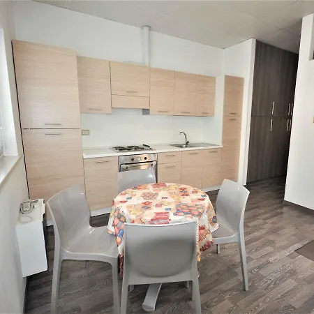 Miramare Dipendenza *