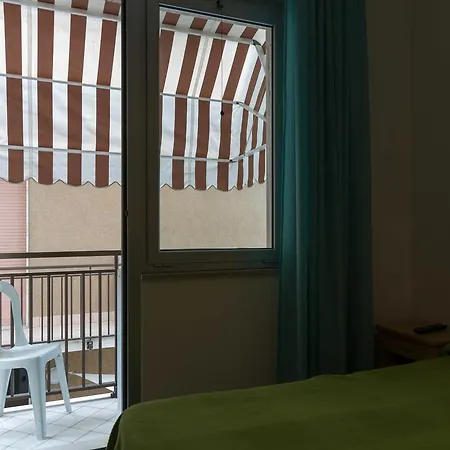 Miramare Dipendenza *