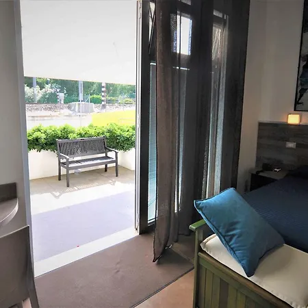 Hotel Miramare Dipendenza *