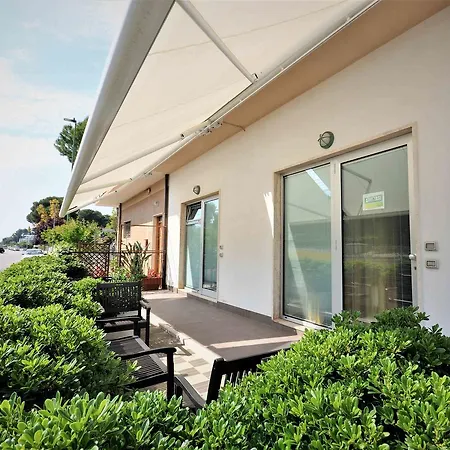 Miramare Dipendenza Hotel