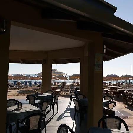 Miramare Dipendenza Hotel Pineto