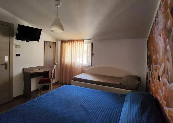 Miramare Dipendenza Szálloda *